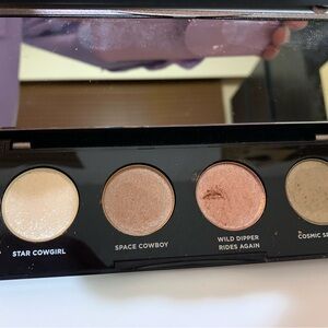 Urban decay moon dust